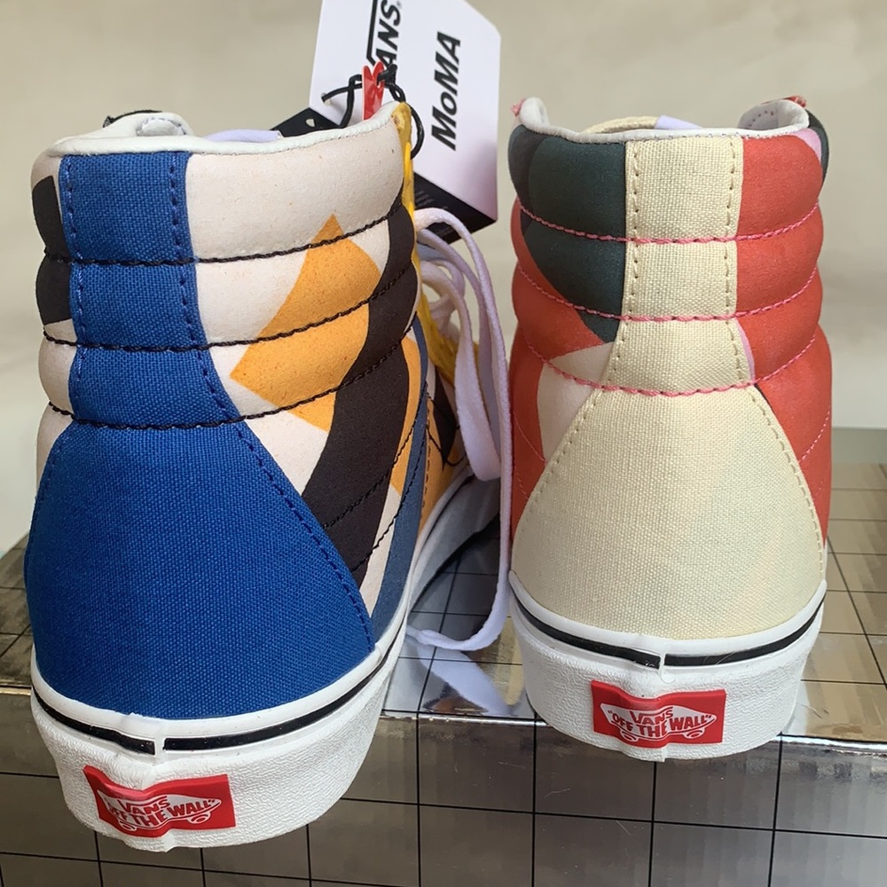 VANS SK8-Hi MOMA LYUBOV POPOVA WMNS - Picture 10 of 16
